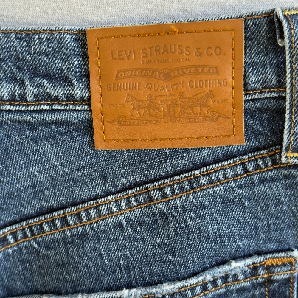 Levi's Ribcage Straight Leg Jeans Size 26 Light Wash High Rise Denim - Picture 8 of 13